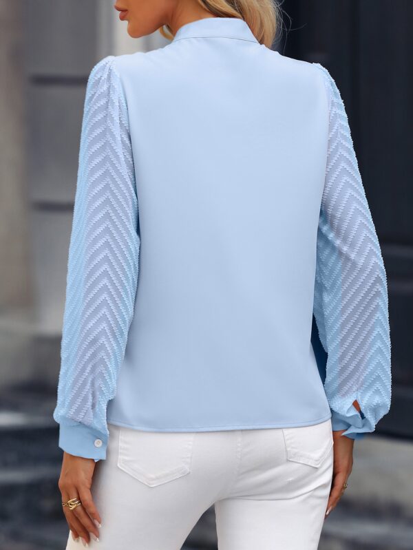 Blusa Cuello Muesca y Mangas Obispo en Blanco - Image 27