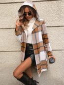 Chaqueta de Lana con Capucha y Estampado Escocés