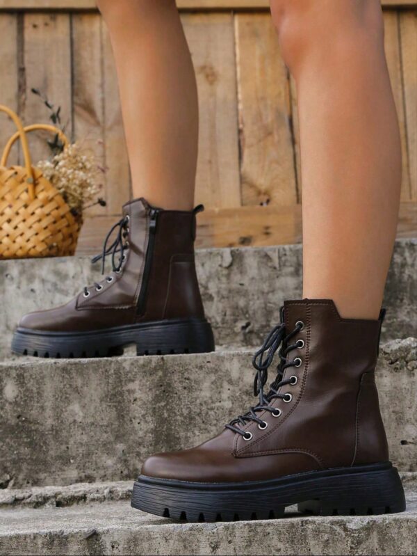 Botas Negras de Estilo Combat para Otoño/Invierno - Image 6