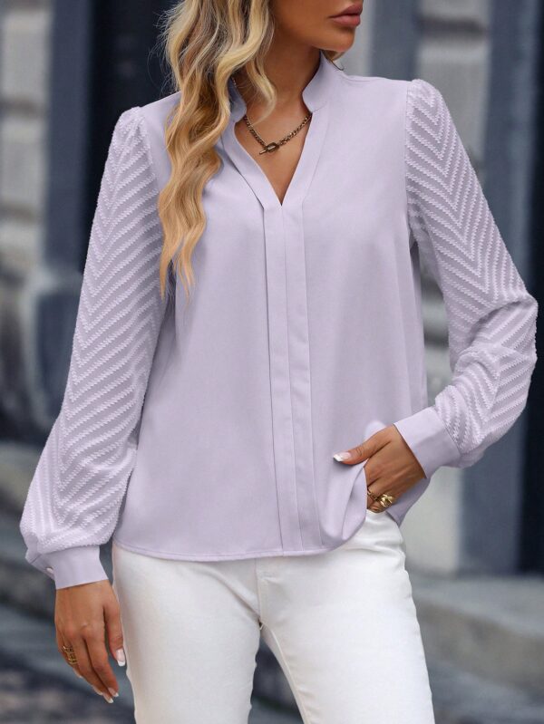 Blusa Cuello Muesca y Mangas Obispo en Blanco - Image 48