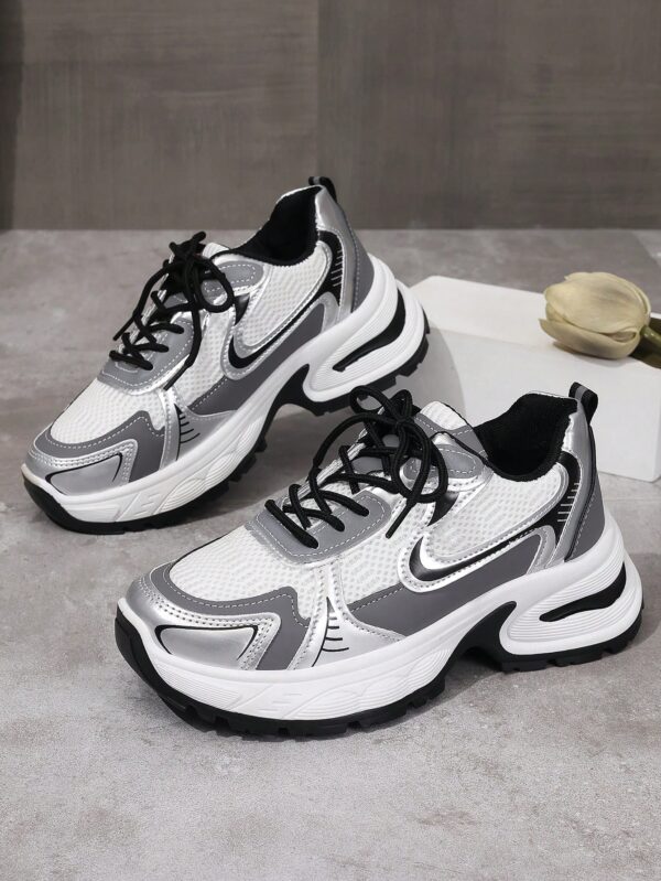 Zapatillas Deportivas Plataforma con Detalles en Bloque de Color - Image 11