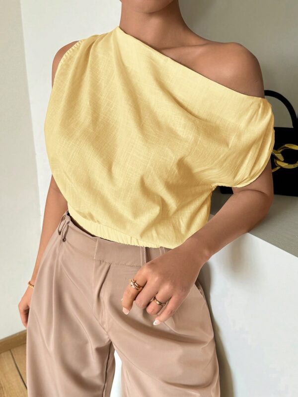 Blusa Satinada sin Mangas para Mujer, Estilo Minimalista - Image 10