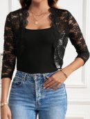 Chaqueta Corta de Encaje con Ribete Escalopado