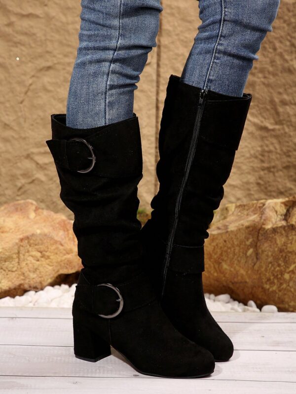 Botas Altas de Tacón Cónico con Hebilla y Pliegues Estilo Europeo - Image 5