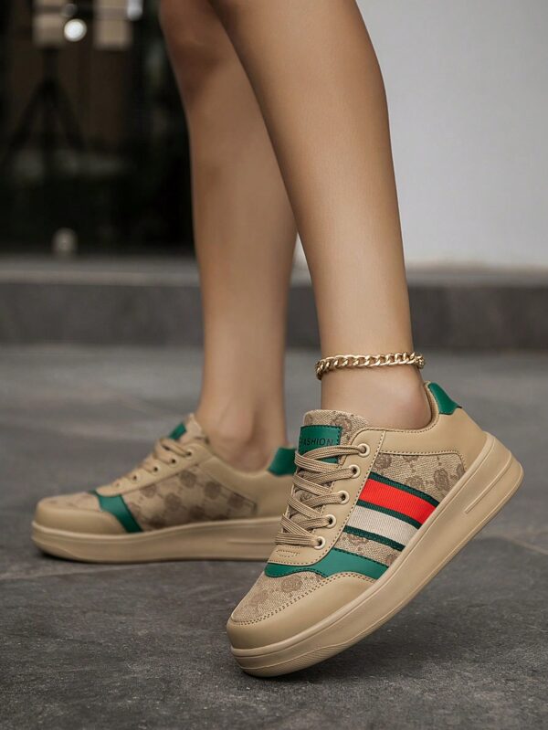 Zapatillas Deportivas con Estampado Aleatorio y Suela Gruesa - Image 5