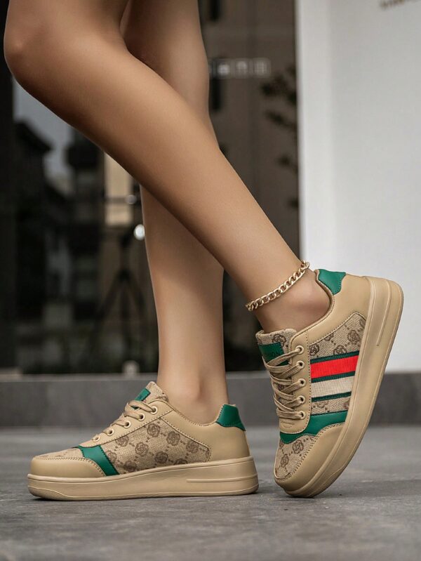 Zapatillas Deportivas con Estampado Aleatorio y Suela Gruesa - Image 6