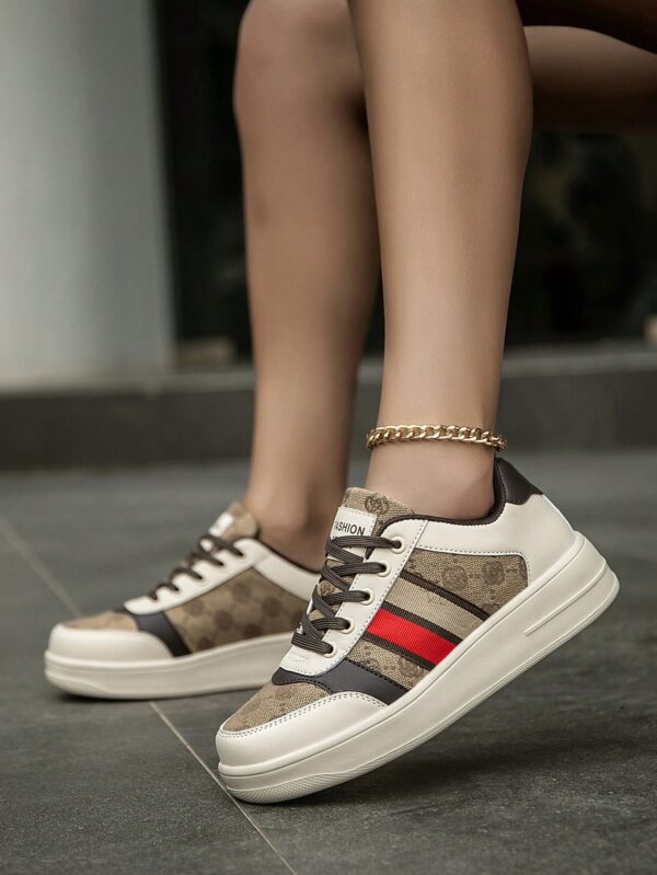 Zapatillas Deportivas con Estampado Aleatorio y Suela Gruesa - Image 23