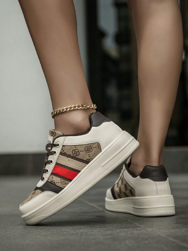 Zapatillas Deportivas con Estampado Aleatorio y Suela Gruesa - Image 26