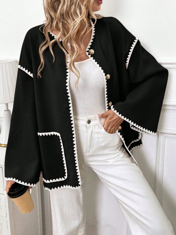 Chaqueta Casual de Botones con Ribetes Contrastantes y Bolsillos Dobles
