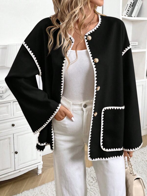 Chaqueta Casual de Botones con Ribetes Contrastantes y Bolsillos Dobles - Image 6
