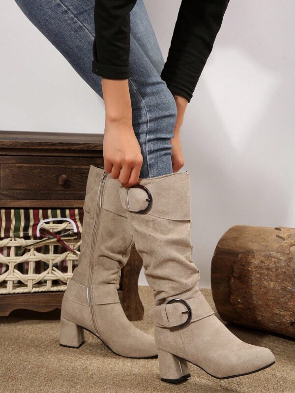 Botas Altas de Tacón Cónico con Hebilla y Pliegues Estilo Europeo - Image 21