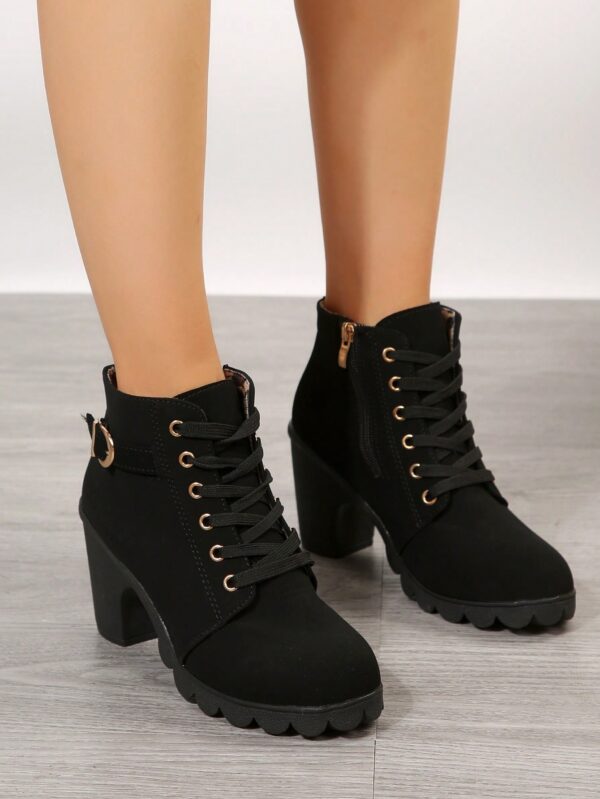 Botines de Tacón Grueso y Cordones Estilo Británico - Image 4