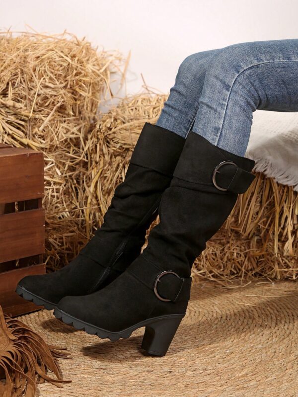 Botas Altas de Tacón Cónico con Hebilla y Pliegues Estilo Europeo - Image 39