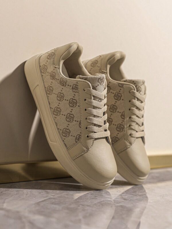 Zapatillas Deportivas con Estampado Aleatorio y Suela Gruesa - Image 12