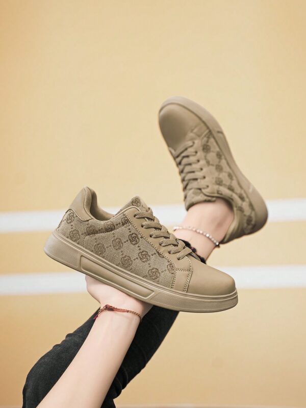 Zapatillas Deportivas con Estampado Aleatorio y Suela Gruesa - Image 18