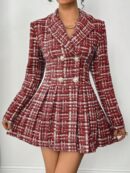 Abrigo Tweed Plisado con Doble Botonadura y Cuello Solapa