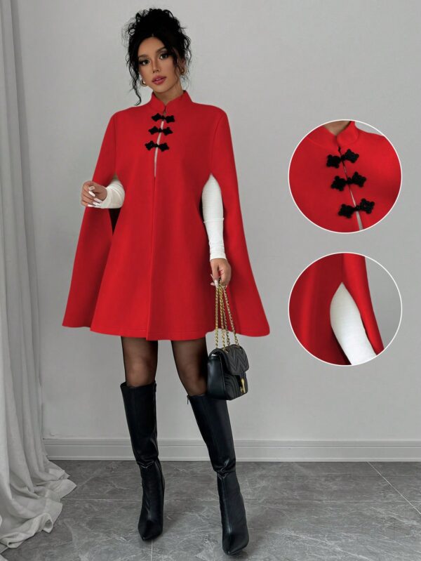 Capa Elegante de Cuello Alto en Contraste Estilo Chino - Image 32