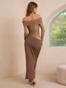 Vestido Tubo Largo con Hombros Descubiertos y Detalles de Tul