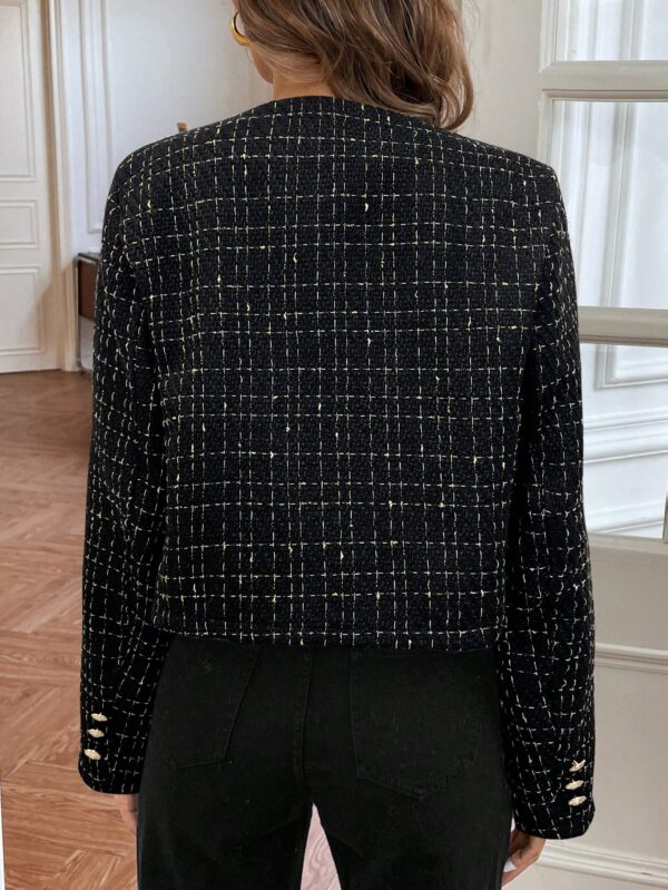 Chaqueta Corta de Tweed con Botones Metálicos - Image 12
