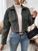 Chaqueta de Lana Negra de Manga Larga y Hombros Caídos