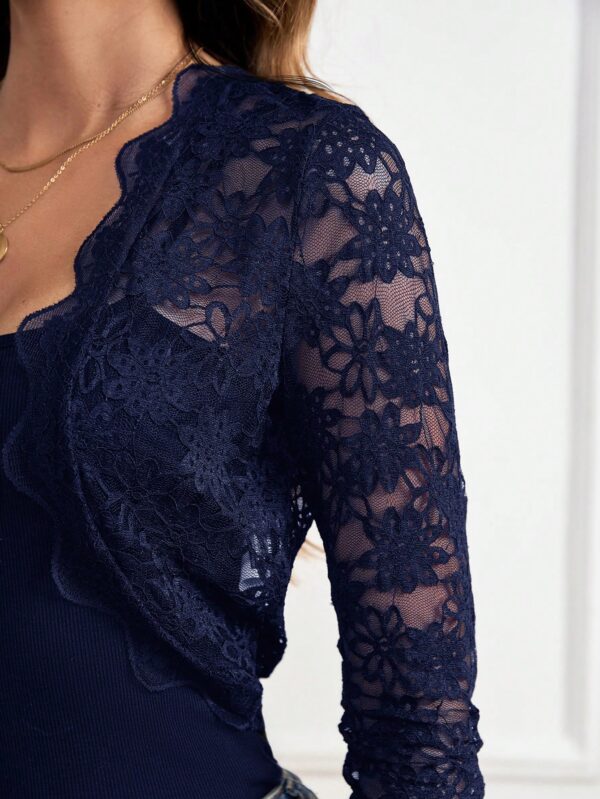 Chaqueta Corta de Encaje con Ribete Escalopado - Image 88