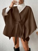 Abrigo Minimalista Versátil con Capa para Otoño/Invierno