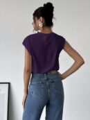 Blusa Elegante Asimétrica con Cuello Mao y Pliegues