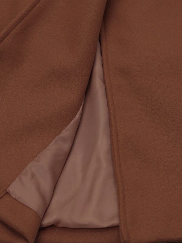 Chaqueta Elegante con Panel Peludo y Botón Doble - Image 30
