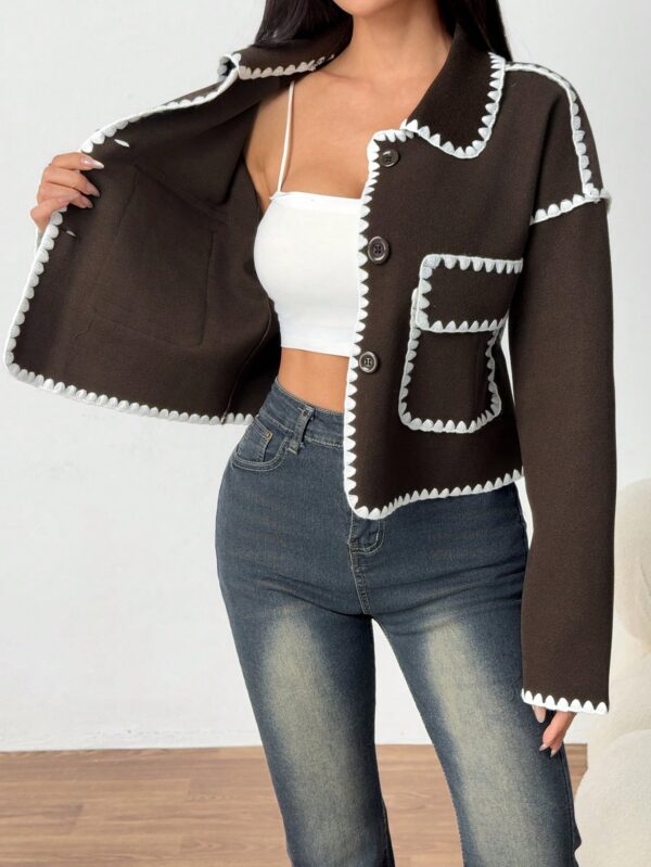 Chaqueta Corta Bicolor con Detalles de Contraste - Image 33
