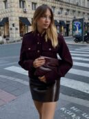 Chaqueta Otoñal para Mujer Color Vino con Botones y Bolsillos