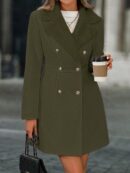 Chaqueta Elegante con Panel Peludo y Botón Doble