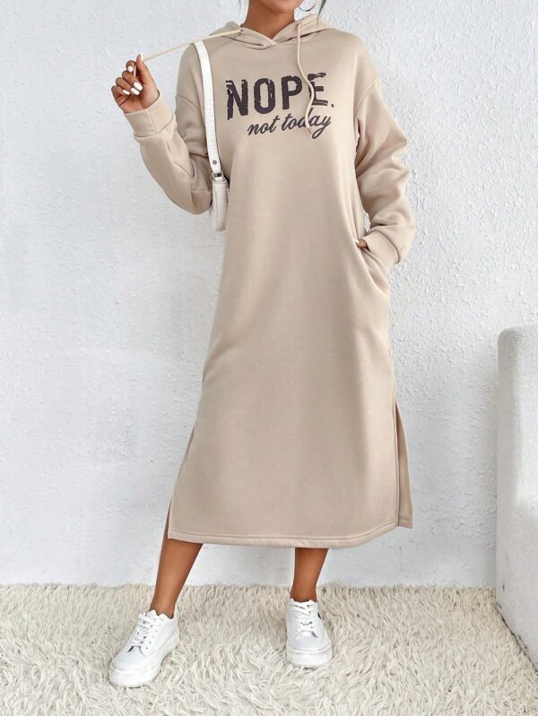 Vestido Sudadera con Capucha y Estampado de Letras - Image 12