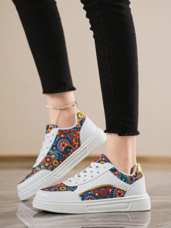 Zapatillas Deportivas con Estampado Aleatorio y Suela Gruesa - Image 40