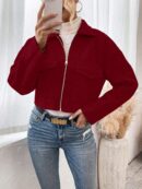 Chaqueta de Lana Negra de Manga Larga y Hombros Caídos