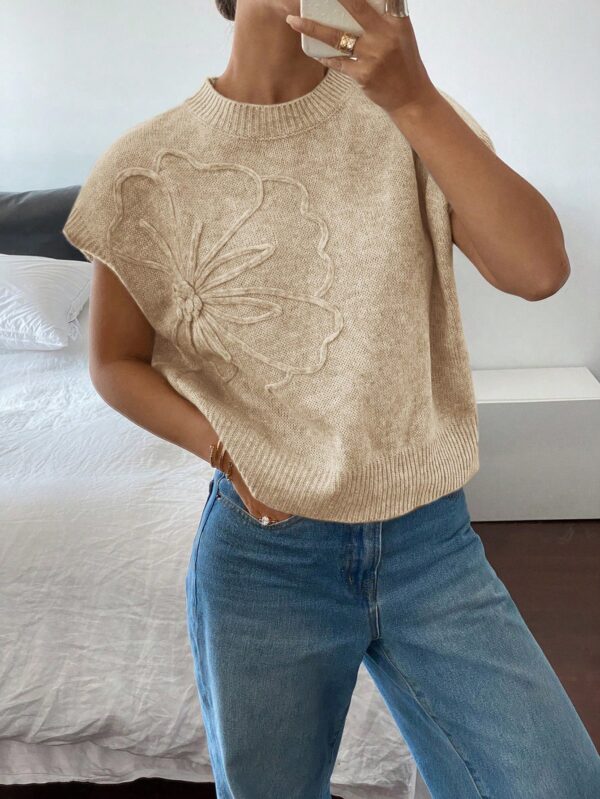 Sweater Casual Tricotado en Color Sólido con Detalles Florales - Image 22