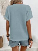 Camiseta de Verano Casual con Cuello en V y Botones Decorativos