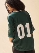Camiseta Deportiva de Malla con Estampado de Números y Letras