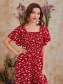 Mono Floral con Volantes y Escote Cuadrado