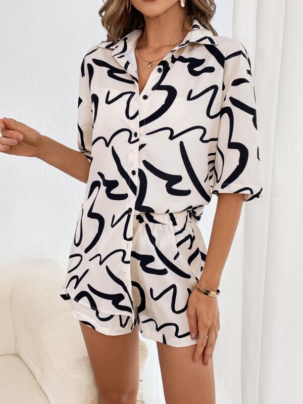 Conjunto Veraniego de Shorts y Camisa Estampada - Image 5