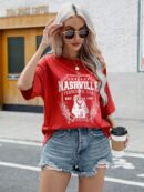 Remera Oversize con Gráfica de Letras y Hombros Caídos