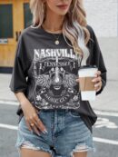 Remera Oversize con Gráfica de Letras y Hombros Caídos