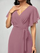 Mono Elegante de Pierna Ancha con Lazo y Mangas Mariposa