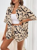 Conjunto Veraniego de Shorts y Camisa Estampada