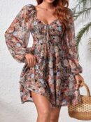 Vestido Playero Mini de Tricot con Cuello Corazón y Manga Larga