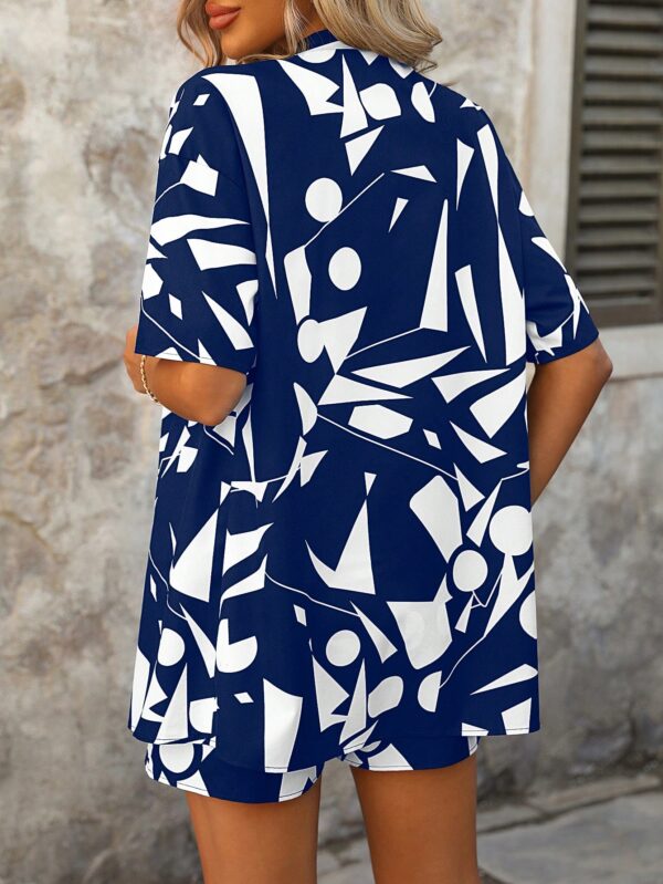 Conjunto Veraniego de Blusa y Shorts con Estampado Geométrico - Image 32