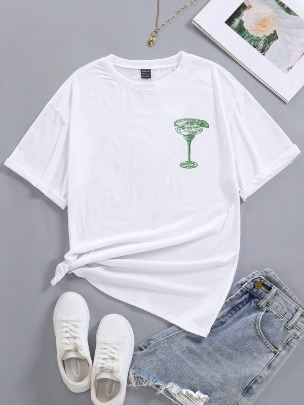 Remera de Verano con Estampado Gráfico y Manga Corta - Image 2