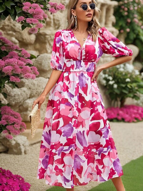 Vestido Maxi Estampado Floral con Cuello en V y Cintura Ajustable