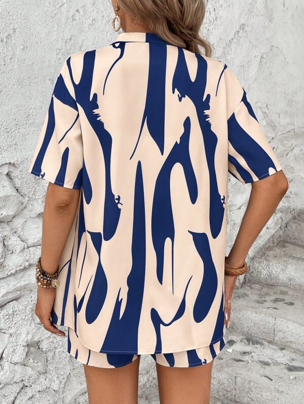 Conjunto Veraniego de Blusa y Shorts con Estampado Geométrico - Image 14