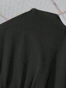 Mono Elegante de Pierna Ancha con Cinturón y Cuello Redondo