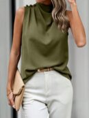Blusa sin Mangas de Cuello Alto con Detalles Elegantes